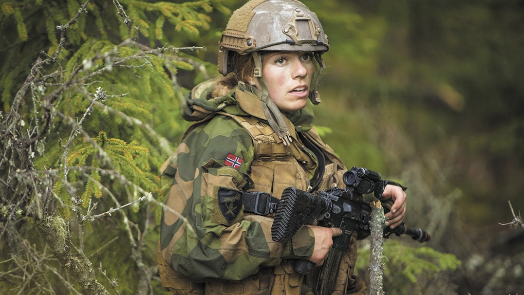 Число женщин-военнослужащих будет увеличено до 20%.