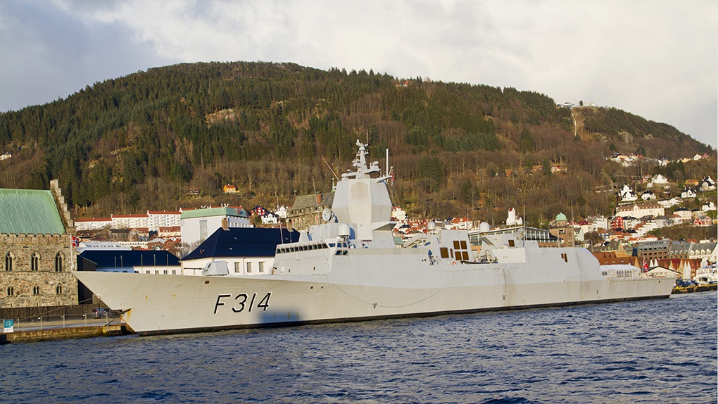 Один из кораблей ВМС Норвегии.