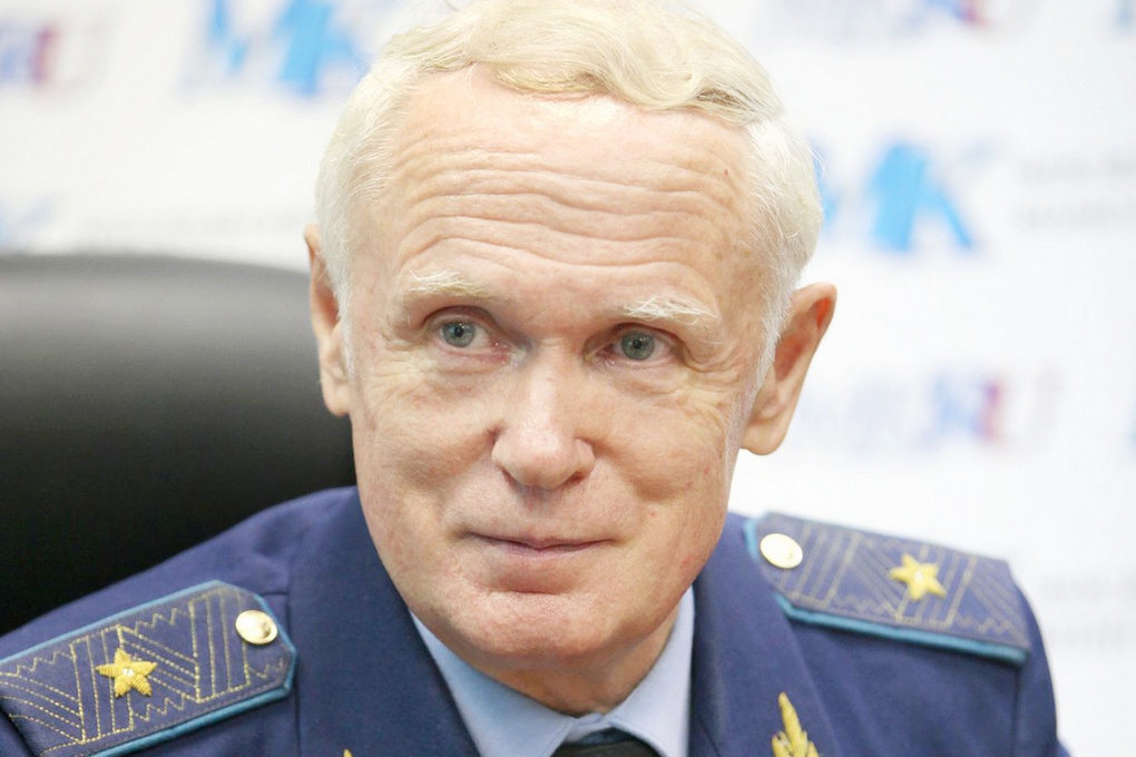 Генерал-майор ВВС Владимир Попов.