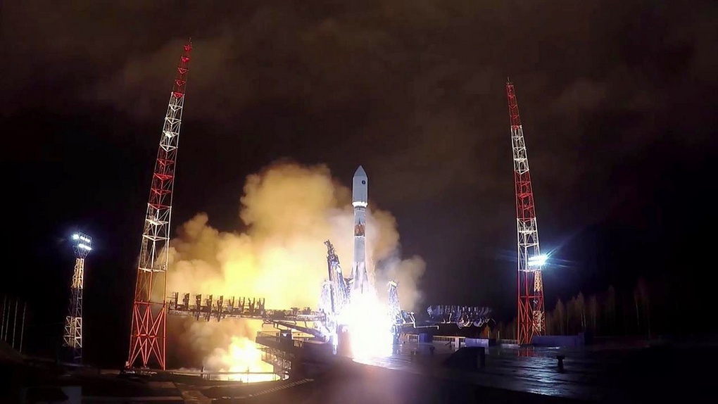 Старт ракеты «Союз-2.1Б» со спутником «Глонасс-К2».