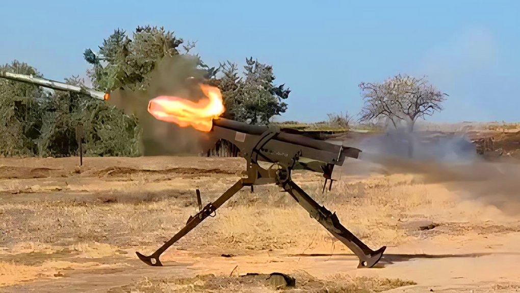 Турель для бесконтактного выстрела «Града» также делают на заводе.