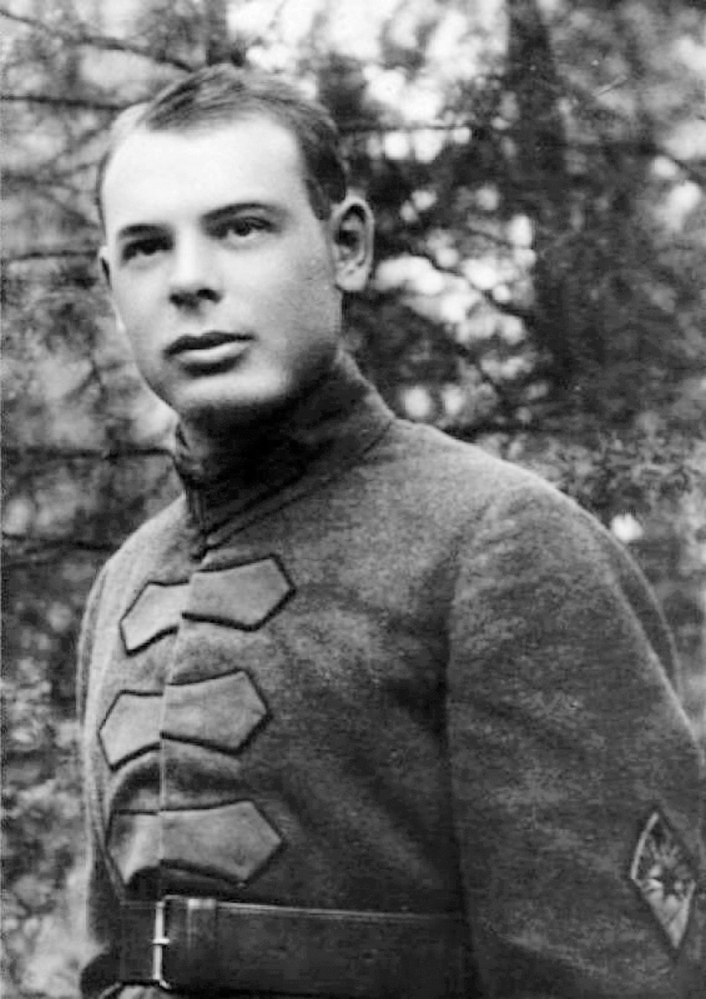 В довоенное время.