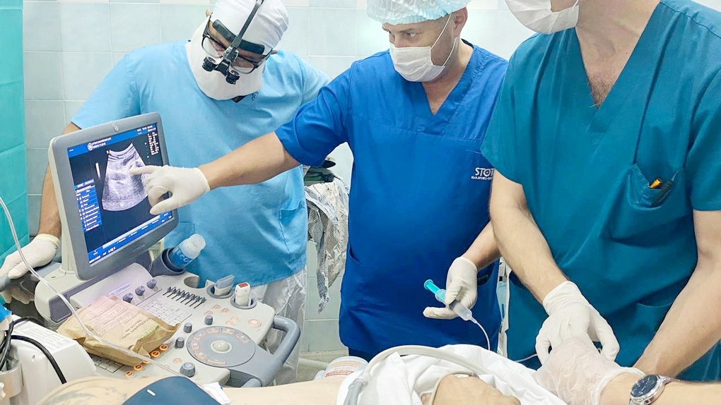 У хирургов всё под контролем.