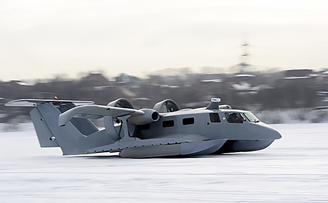 Высокоскоростная амфибия-экраноплан «Буревестник-24».