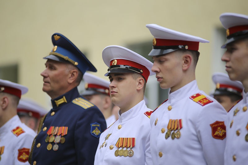 В парадном строю.