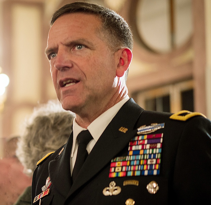 Заместитель командующего вооружёнными силами США в Европе генерал Эндрю Ролинг.