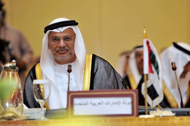 Министр иностранных дел ОАЭ  Анвар Гаргаш заявил, что арабские страны должны «повернуться лицом к Сирии».