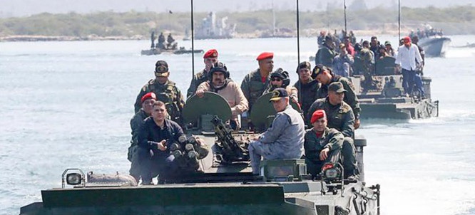 Президент Мадуро пользуется массовой поддержкой населения, армии и сил безопасности.
