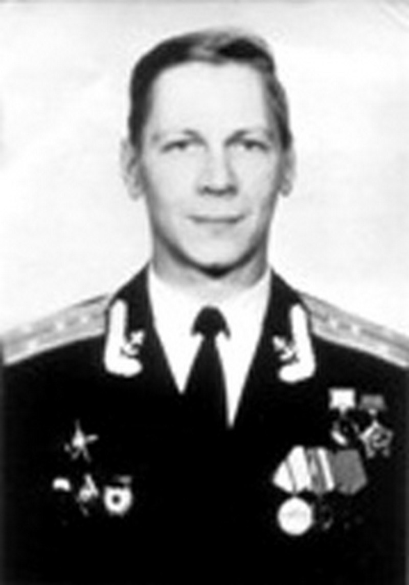 Капитан Евгений Колесников.