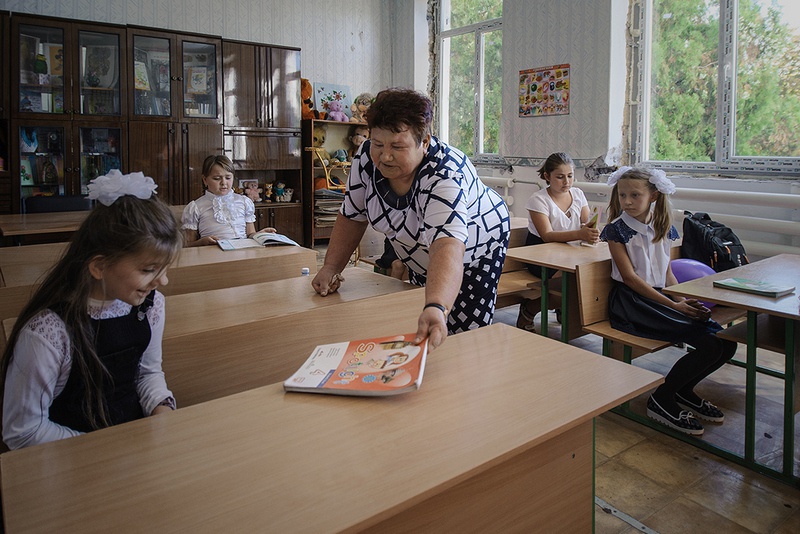 День знаний в школе села Саханка.