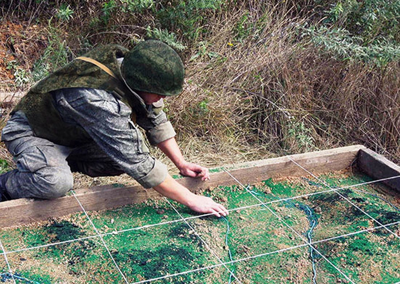 В ходе тренировки военные топографы ВВО подготовили пространственные модели и изготовили 3D макеты местности.