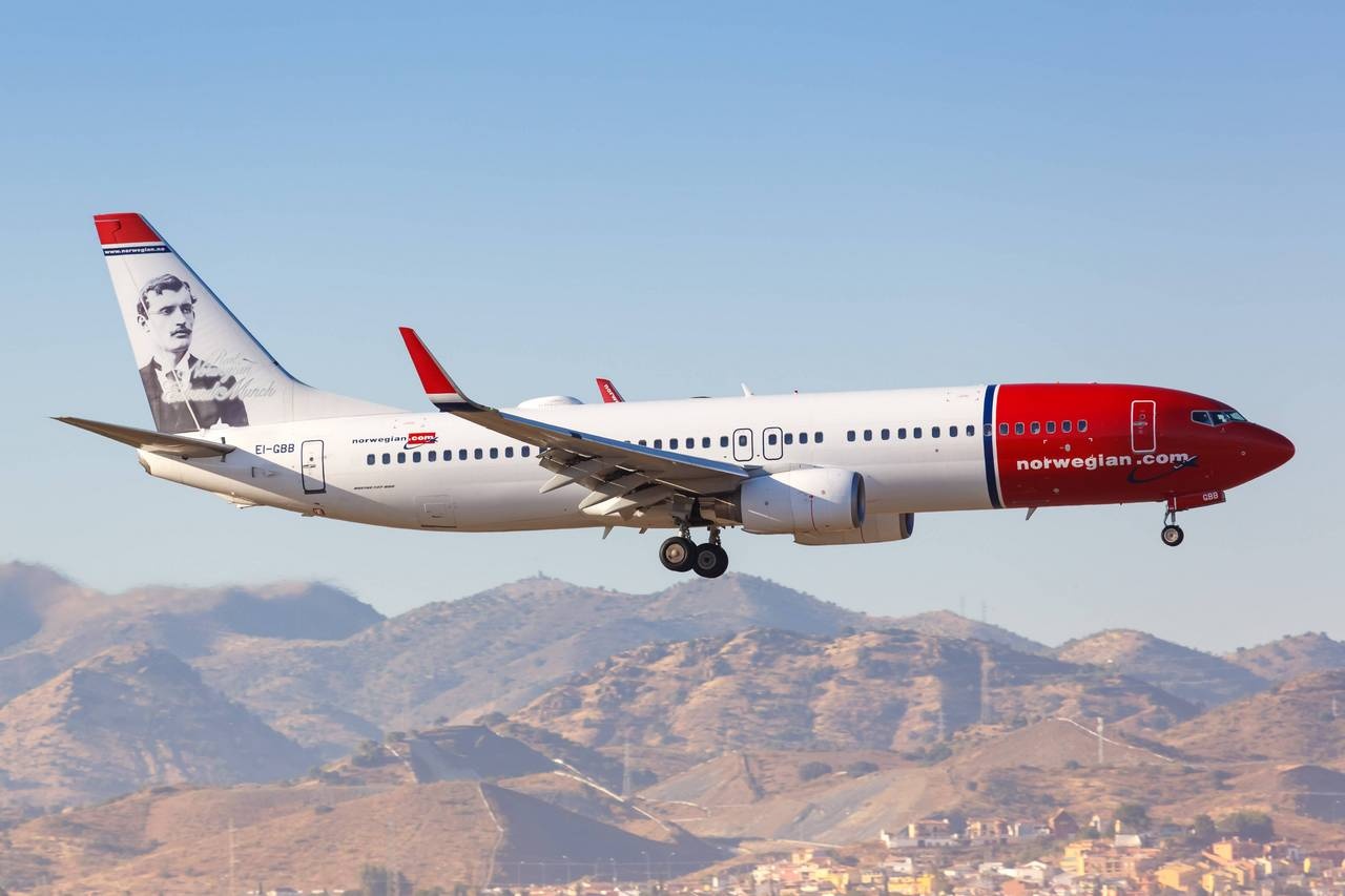 Boeing 737 MAX 8 компании Norwegian Air Shuttle.