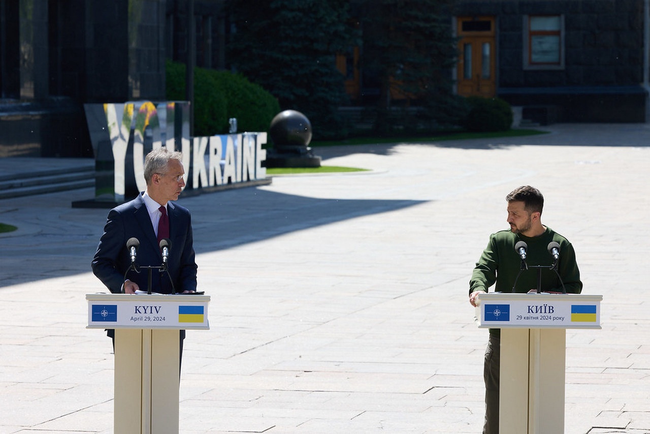 Йенс Столтентберг благословил войну до последнего украинца.