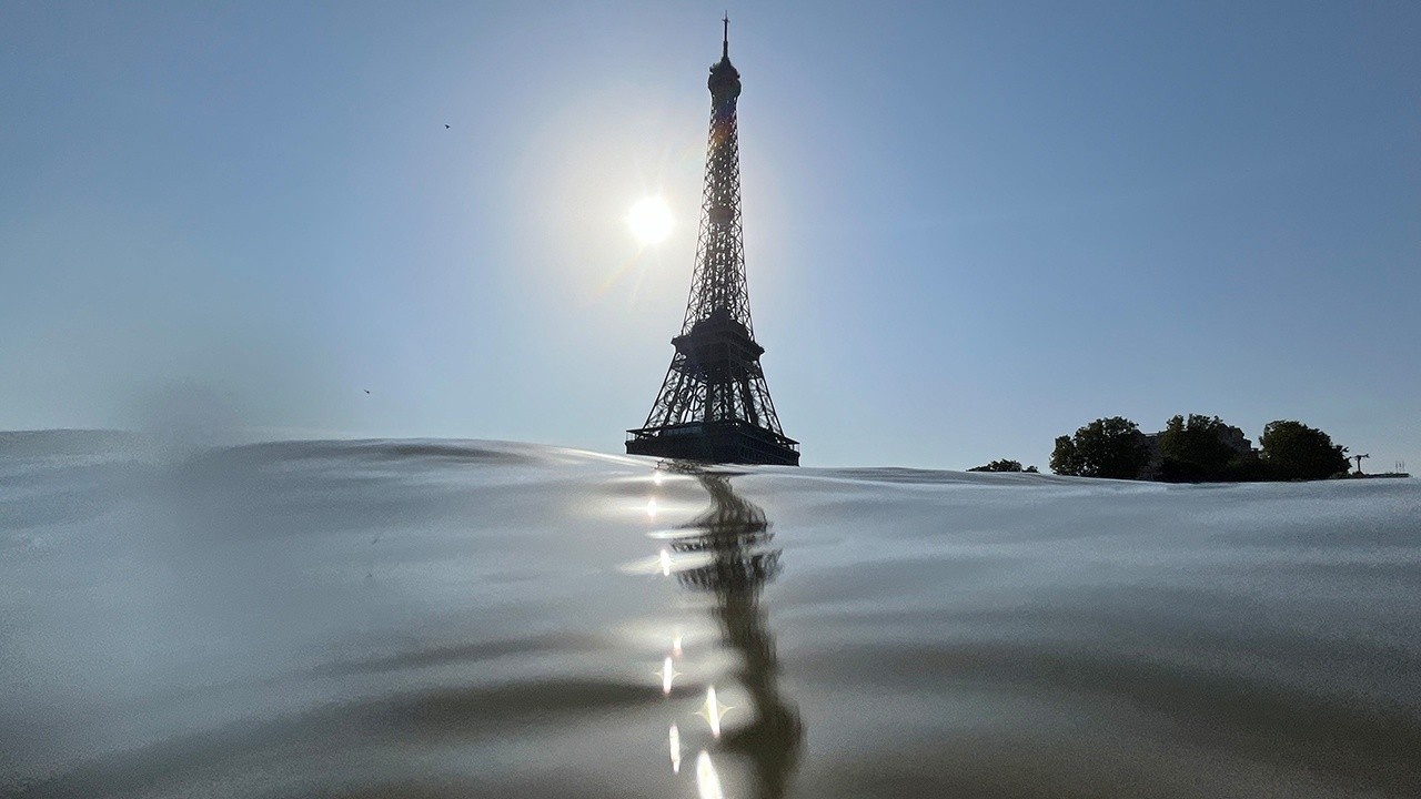 Некоторые спортсмены подхватили болезни, наглотавшись воды из Сены.