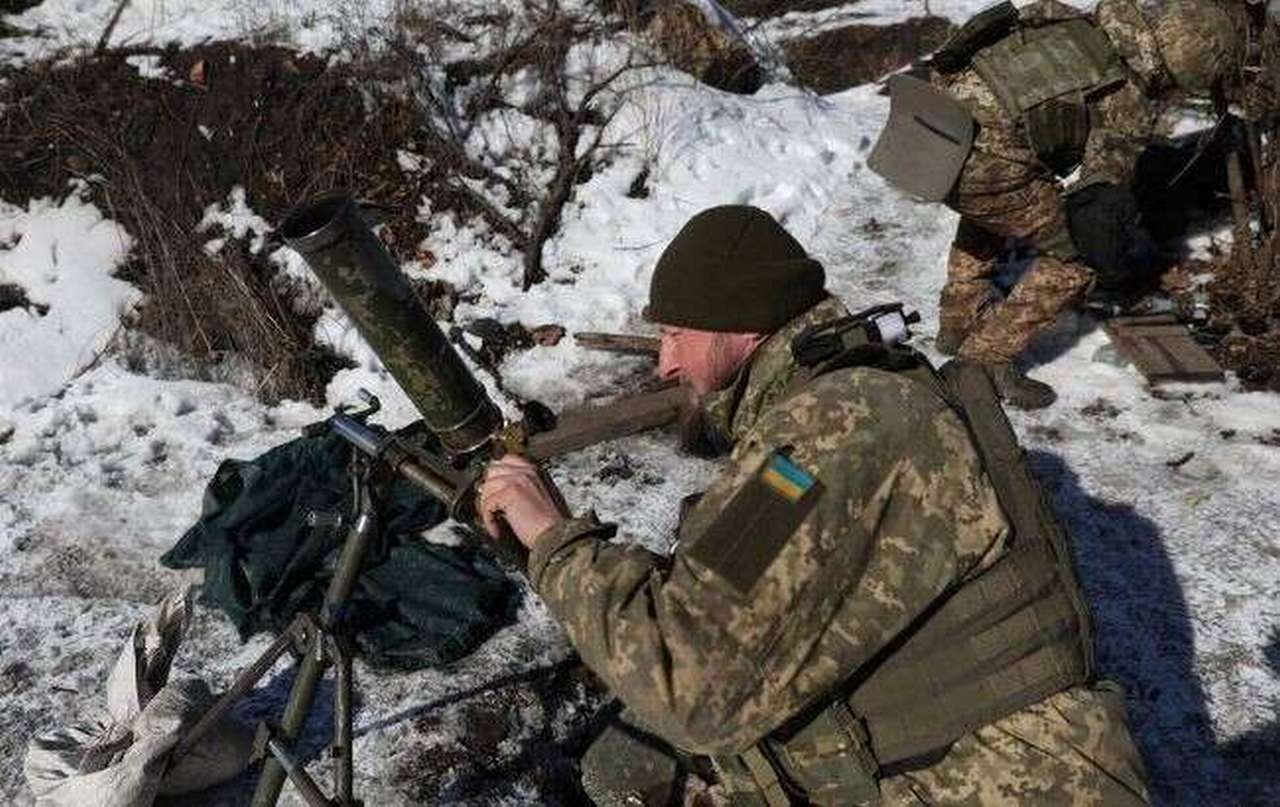 Пока в Киеве «формируют бригады», на фронте линия обороняющихся становится всё тоньше.