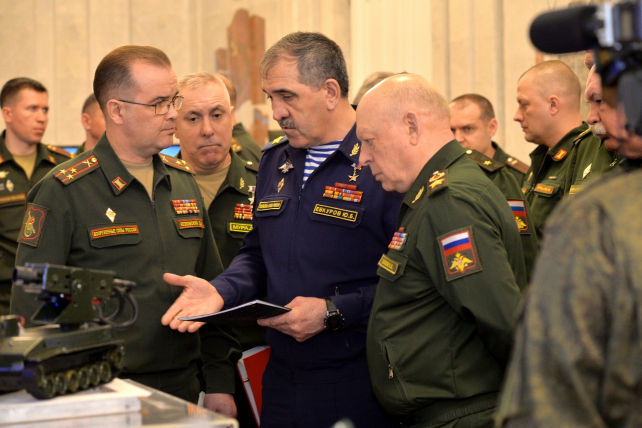 В Москве состоялось расширенное заседание Военного совета Сухопутных войск.