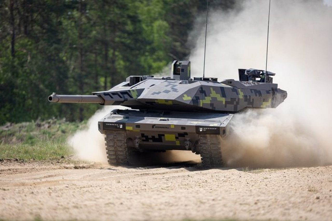 Компания Rheinmetall представляет танк Panther KF51, участвующий в проекте MGCS.