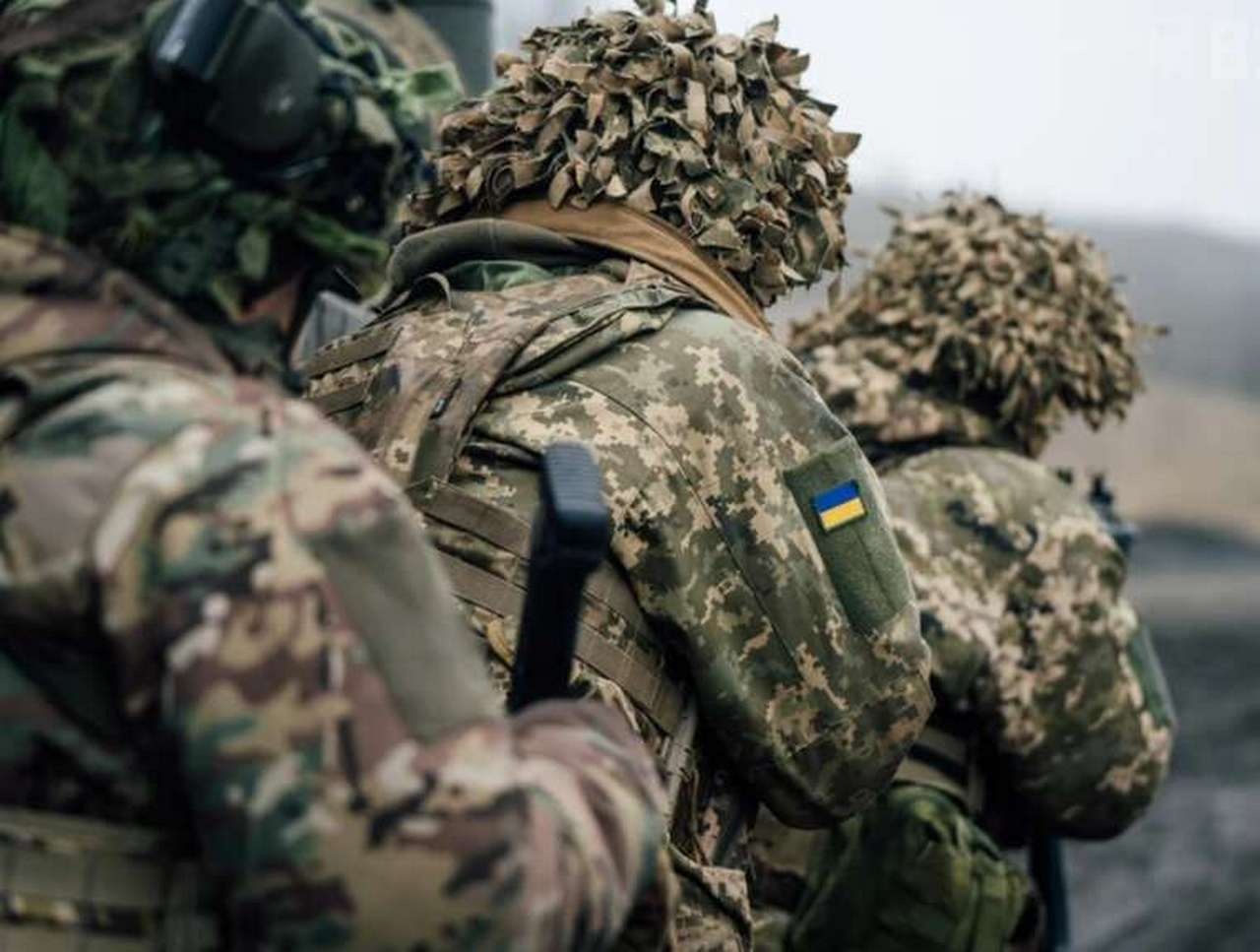 Подразделения ВСУ активно, но безуспешно пользовались перемирием на День Победы для улучшения своего положения.