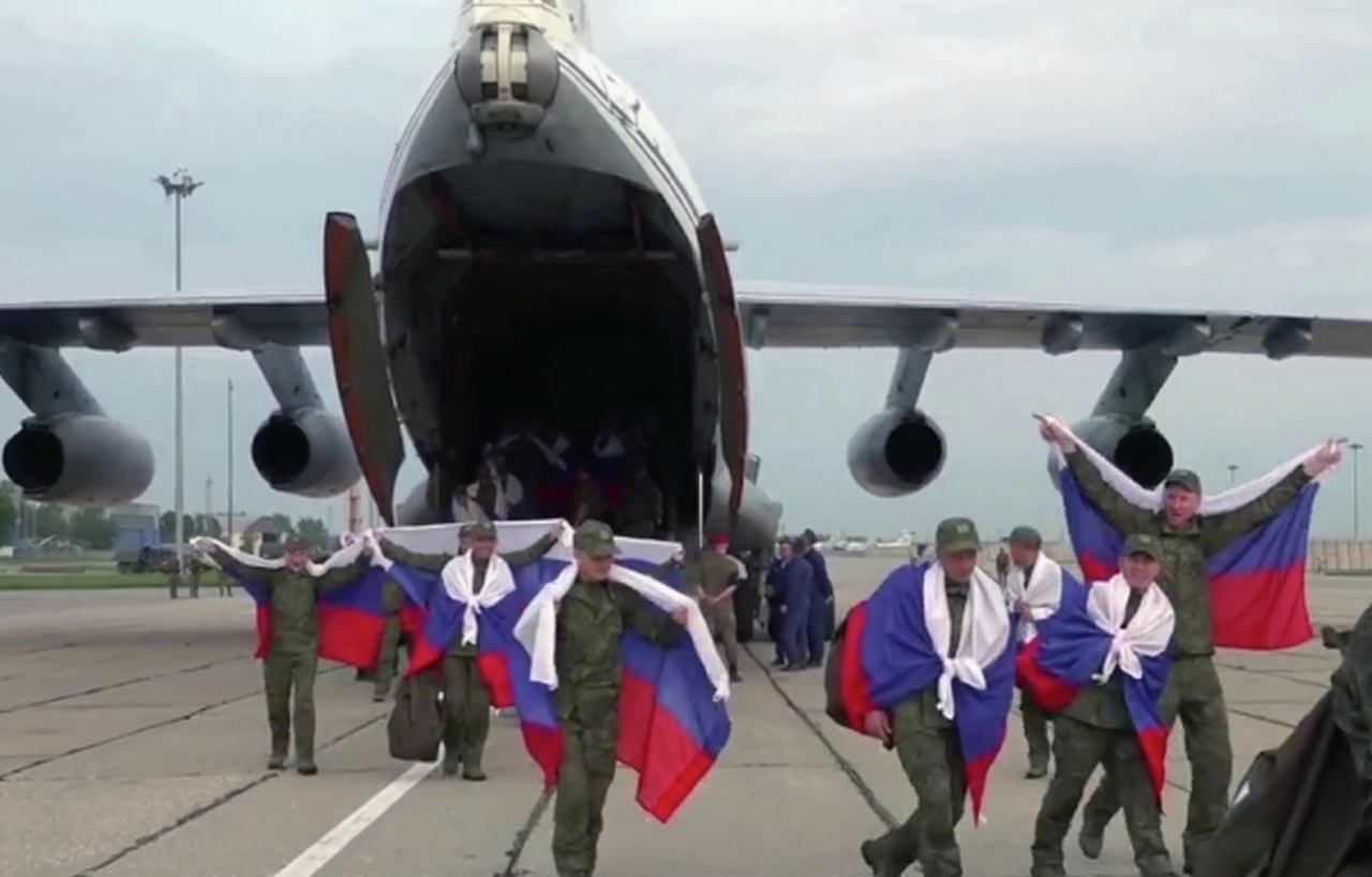 Освобождённые из украинского плена российские военнослужащие.