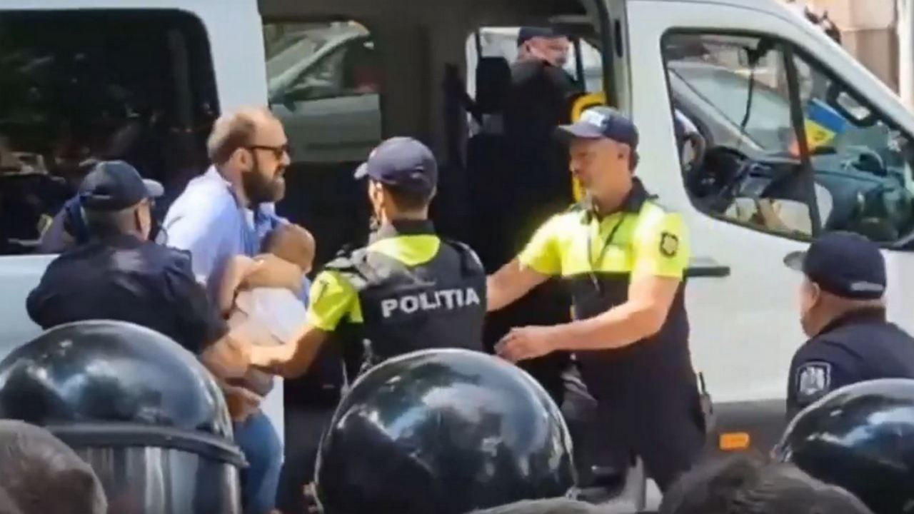 У власти - кланы, армия - под контролем НАТО У власти - кланы, армия - под контролем НАТО