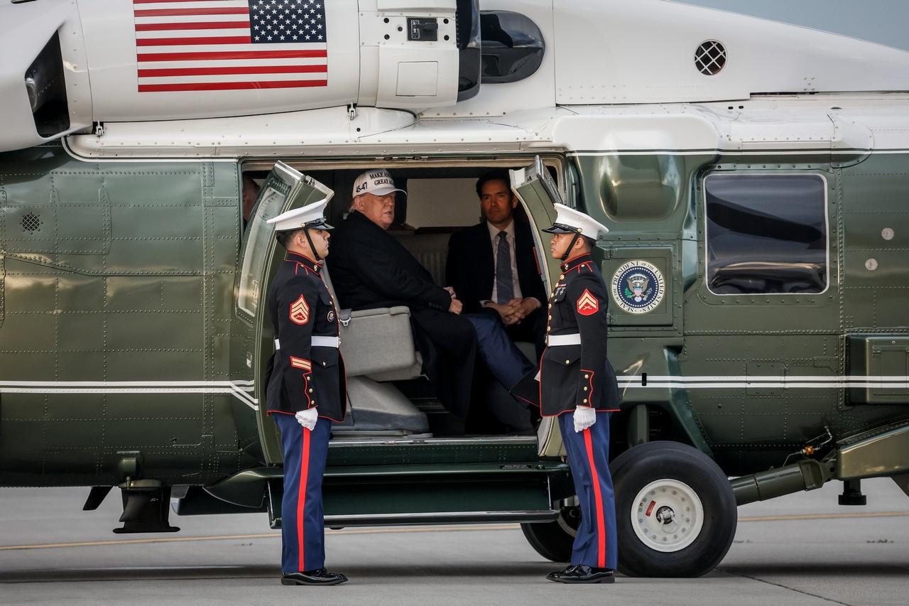 Дальше вы сами. Трамп не стал задерживаться на G7.