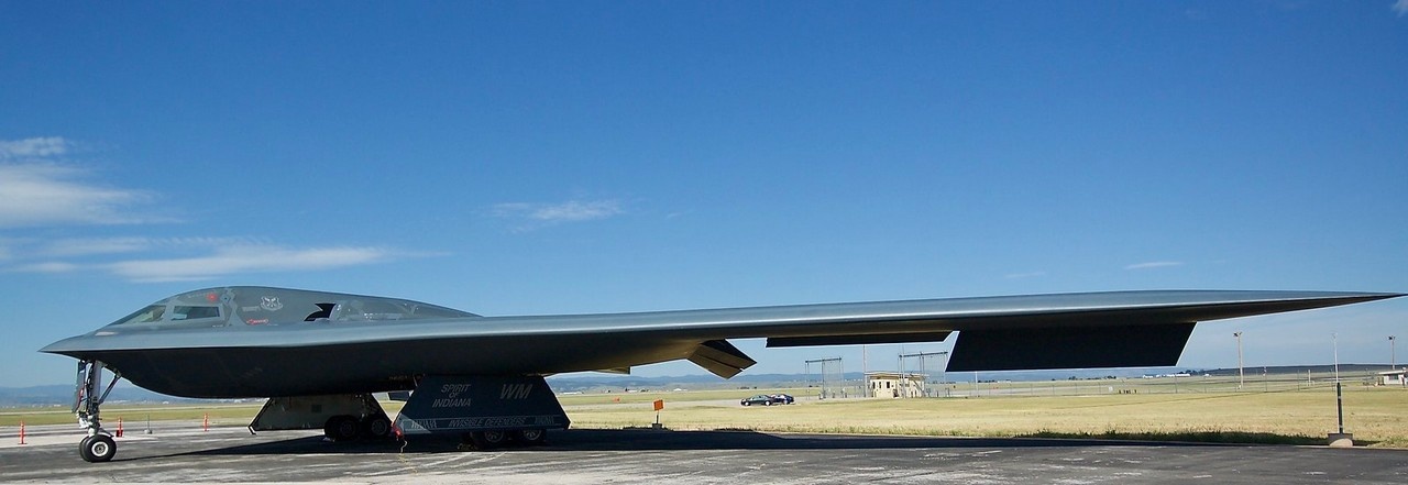 Малозаметный стратегический бомбардировщик Northrop B-2 Spirit, участвовавший в налёте на Иран.