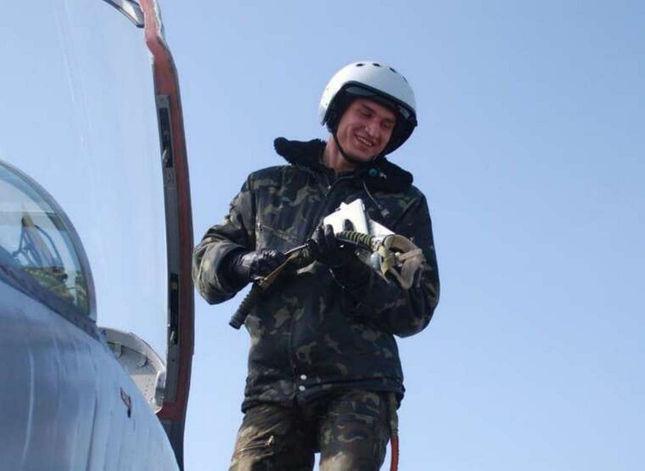 Сбитый лётчик F-16 Максим Устименко.