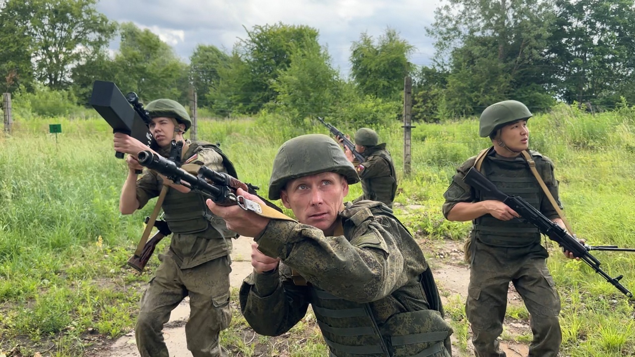 «Дронобои» против «птицеводов»: выверка новой тактики «Дронобои» против «птицеводов»: выверка новой тактики