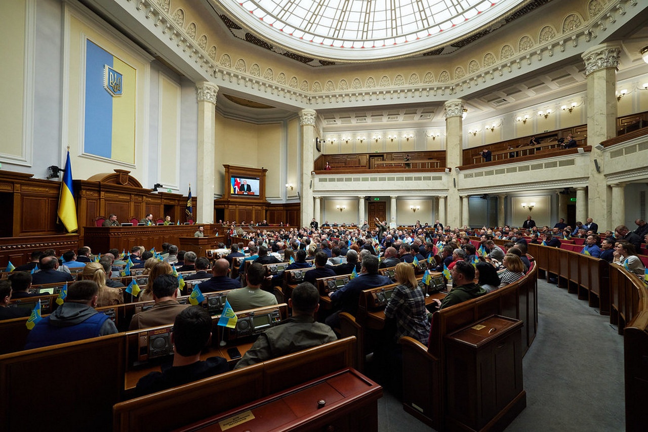 Вину за ограничение полномочий антикоррупционных организаций Зеленский возложил на Верховную раду.