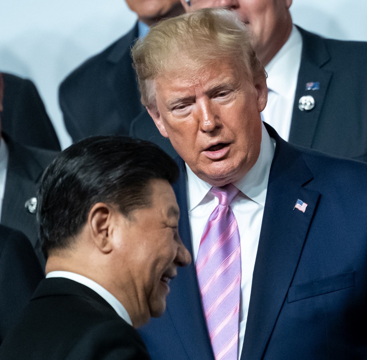 Может, Дональд Трамп точно знает, когда лучше прикинуться «психом»?