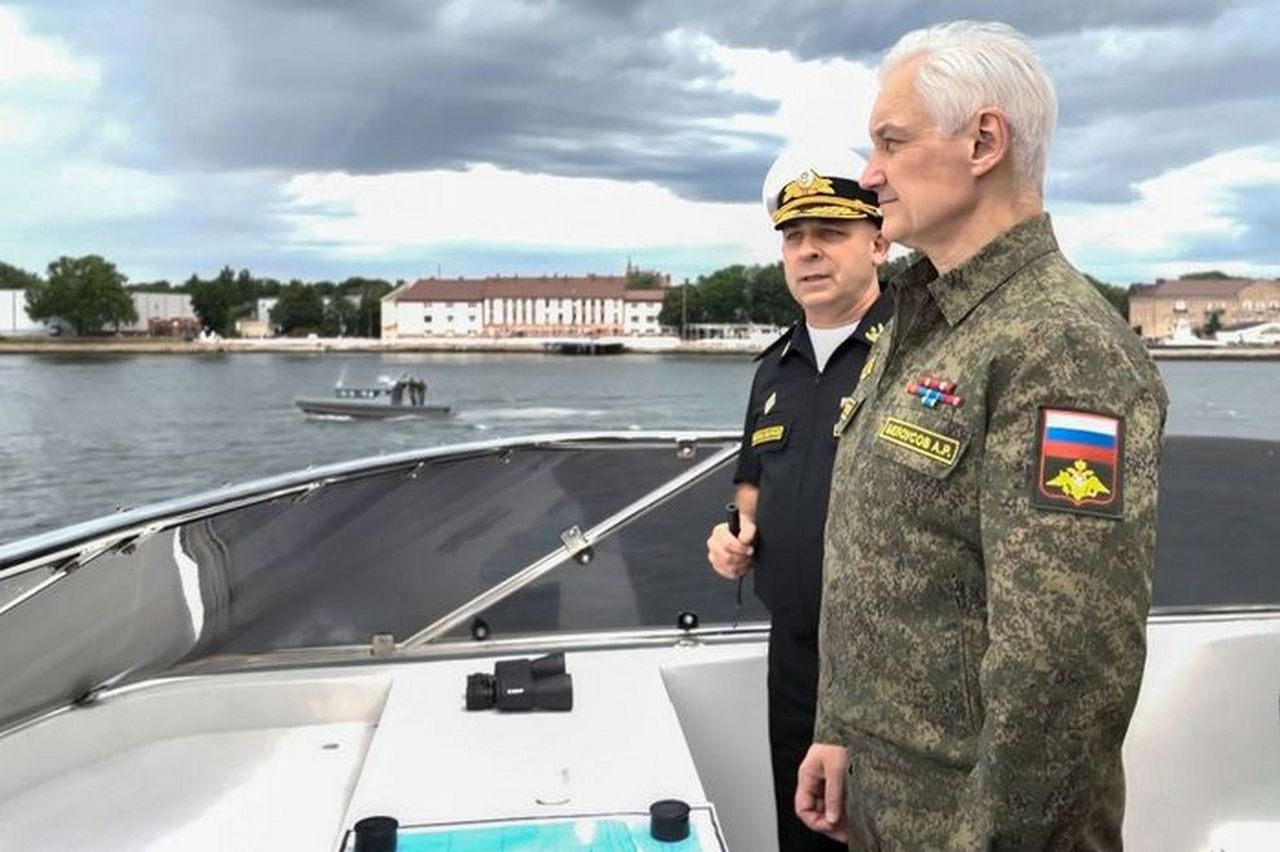 Министр обороны Андрей Белоусов проинспектировал объекты военной и социальной инфраструктуры Балтийского флота в Калининградской области.