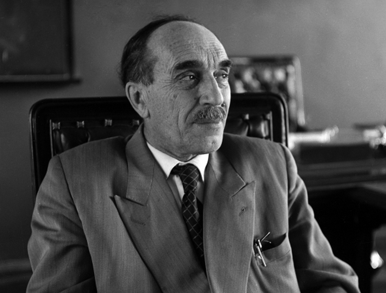Николай Николаевич Семёнов, академик Академии наук СССР, лауреат Нобелевской премии по химии.