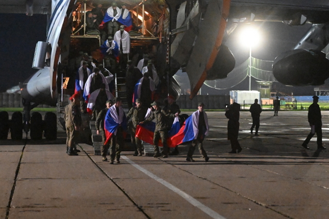 С подконтрольной Киеву территории возвращены 146 российских военнослужащих и восемь жителей Курской области.