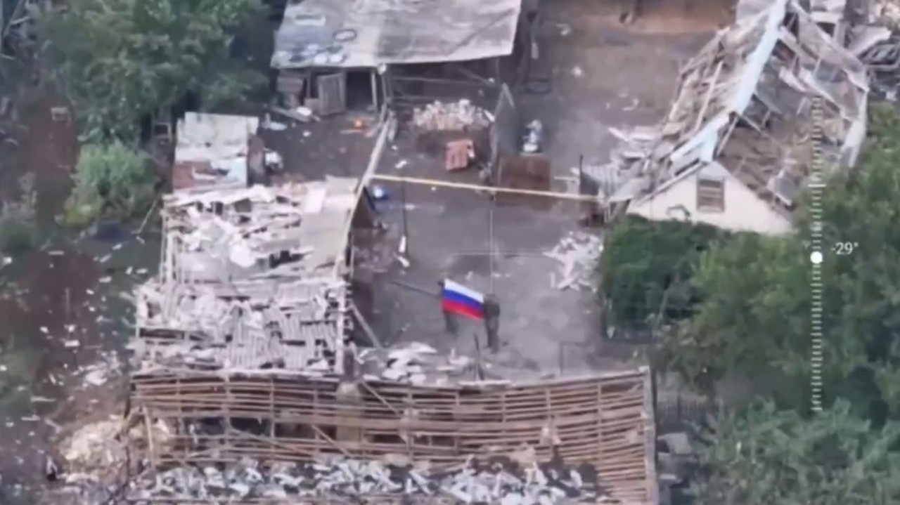 Военнослужащие группировки войск «Восток» освободили населённый пункт Сосновка в Днепропетровской области.