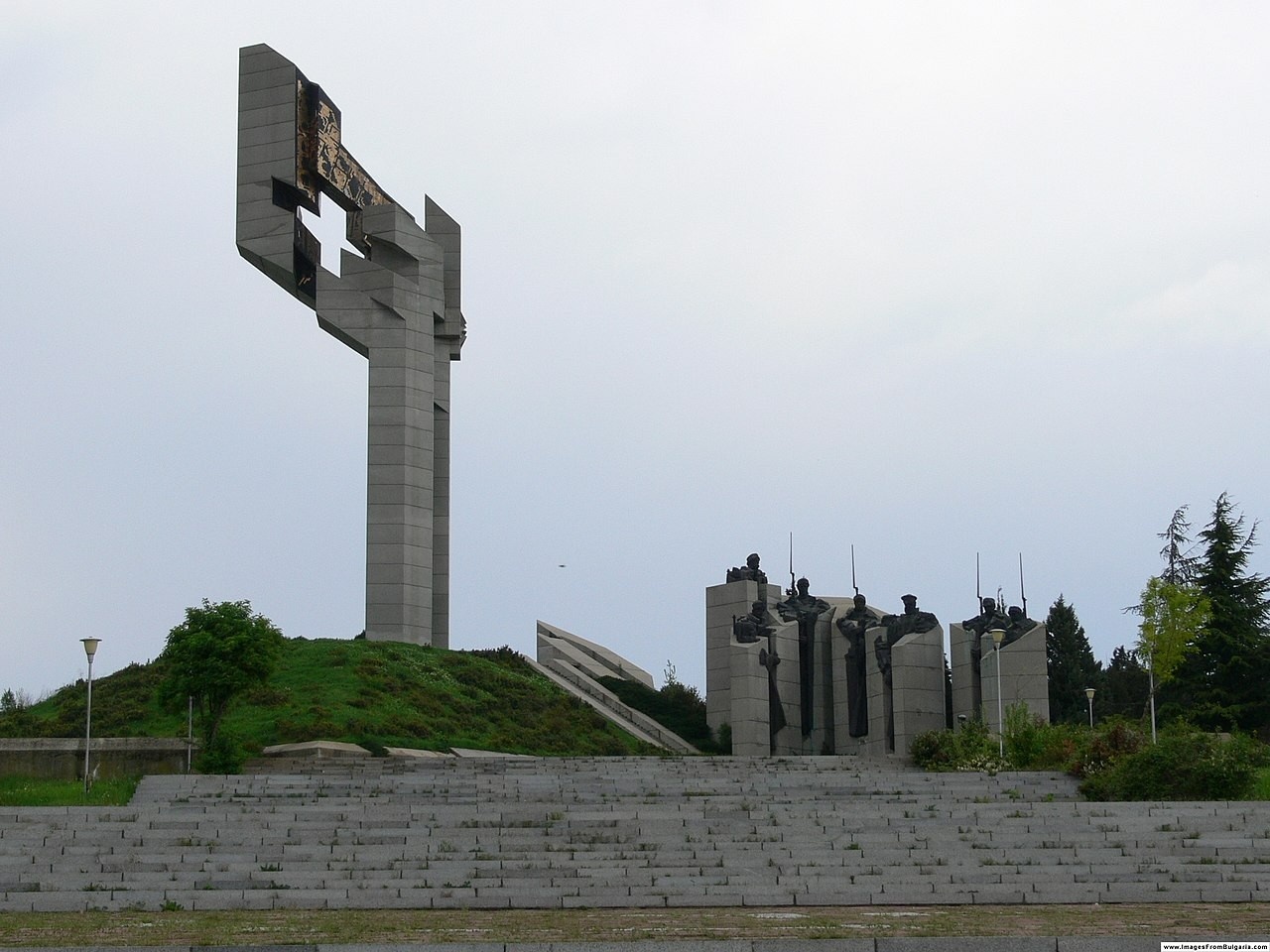 Мемориал в честь Самарского знамени в городе Стара-Загора.