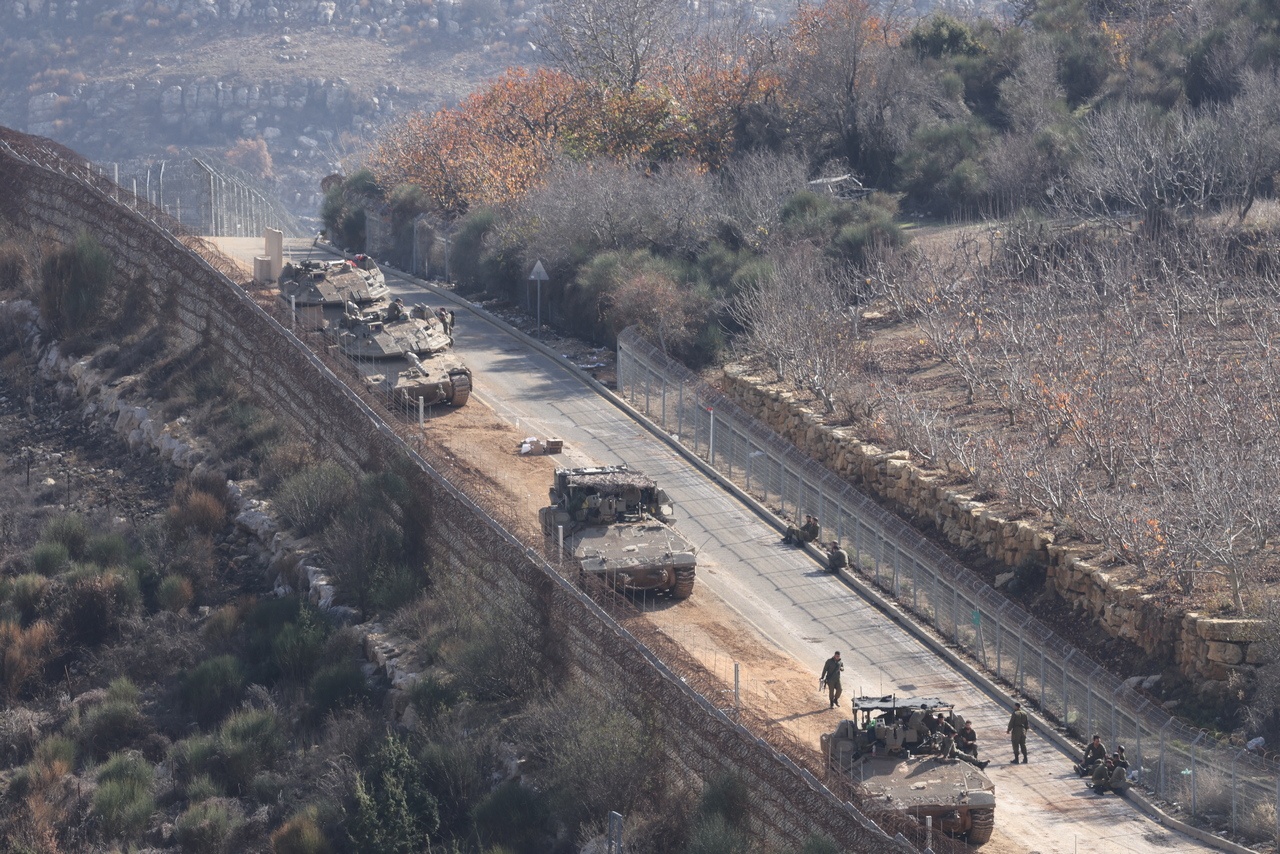 Израильские войска вторгаются на Голанские высоты в декабре 2024 г.