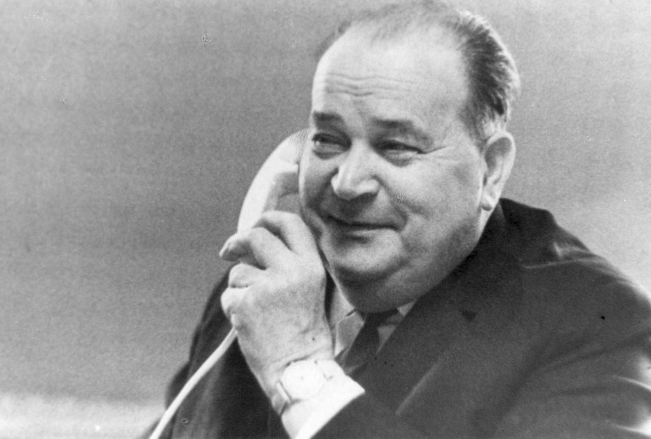 Ректор «Корабелки» Евгений Васильевич Товстых.