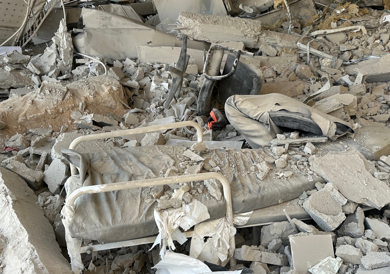 Разрушения в больнице Аль-Рантиси города Газа после вывода израильских войск и объявления прекращения огня, 23 октября 2025 г.