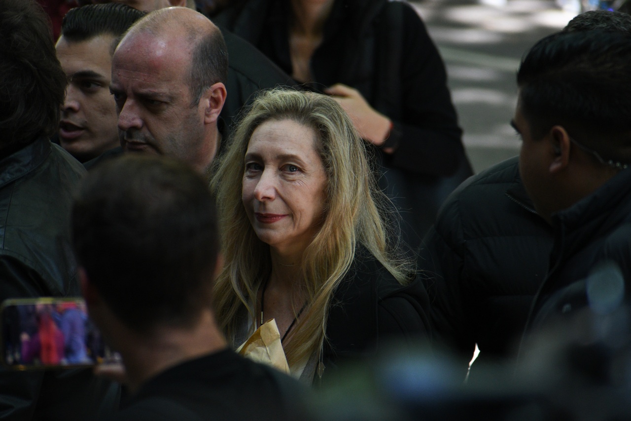 Карину Милей, сестру президента, обвиняют в участии в коррупционных схемах.