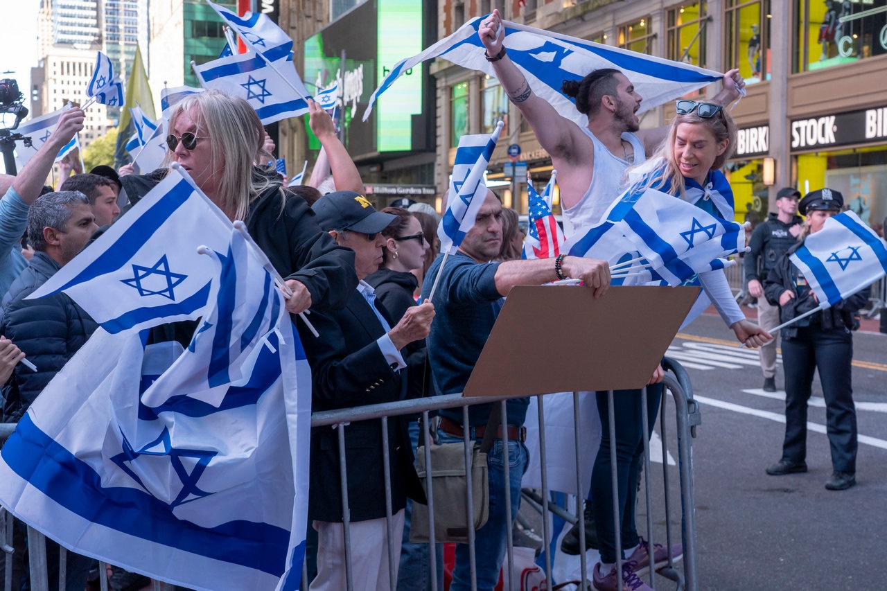Демонстрация сторонников Израиля в Нью-Йорке.