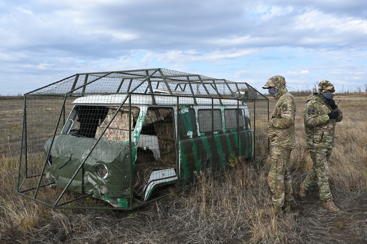 Народный фронт успешно провёл испытания защитных изделий для эвакуационной техники на полигоне ЮВО.