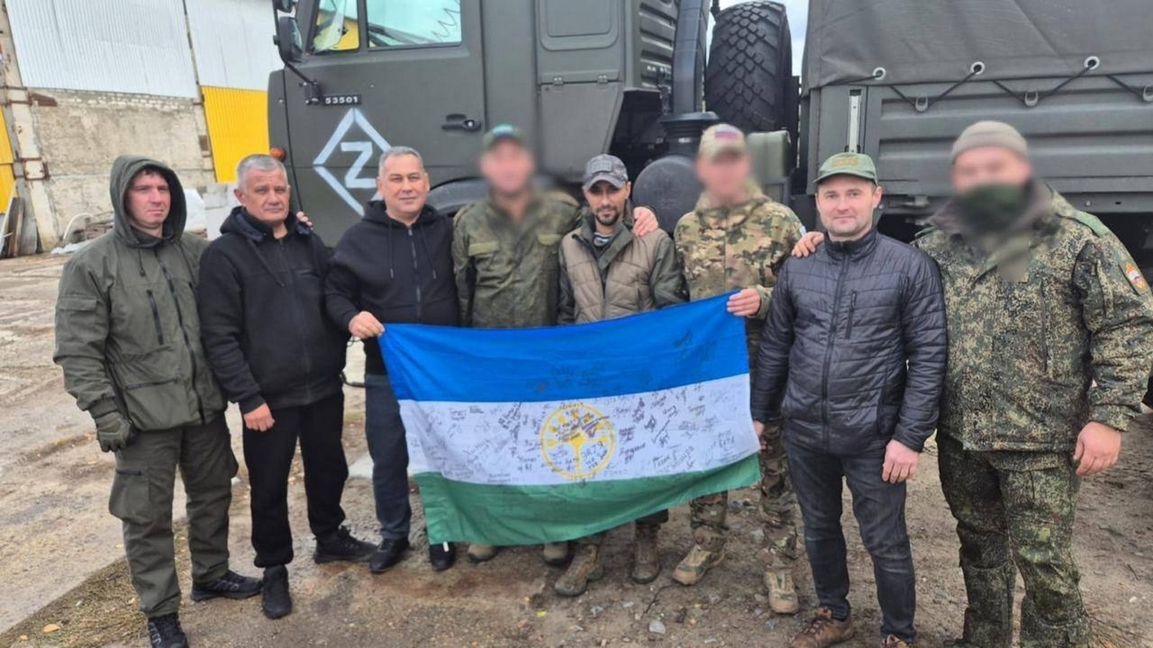 Жители Салавата отправили большую партию дополнительной помощи в зону СВО.