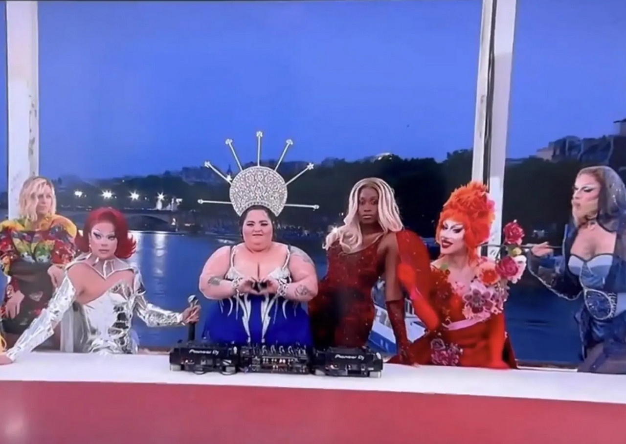 От извращенцев Франции - извращенцам мира. Открытие Олимпийских игр 2024 года.