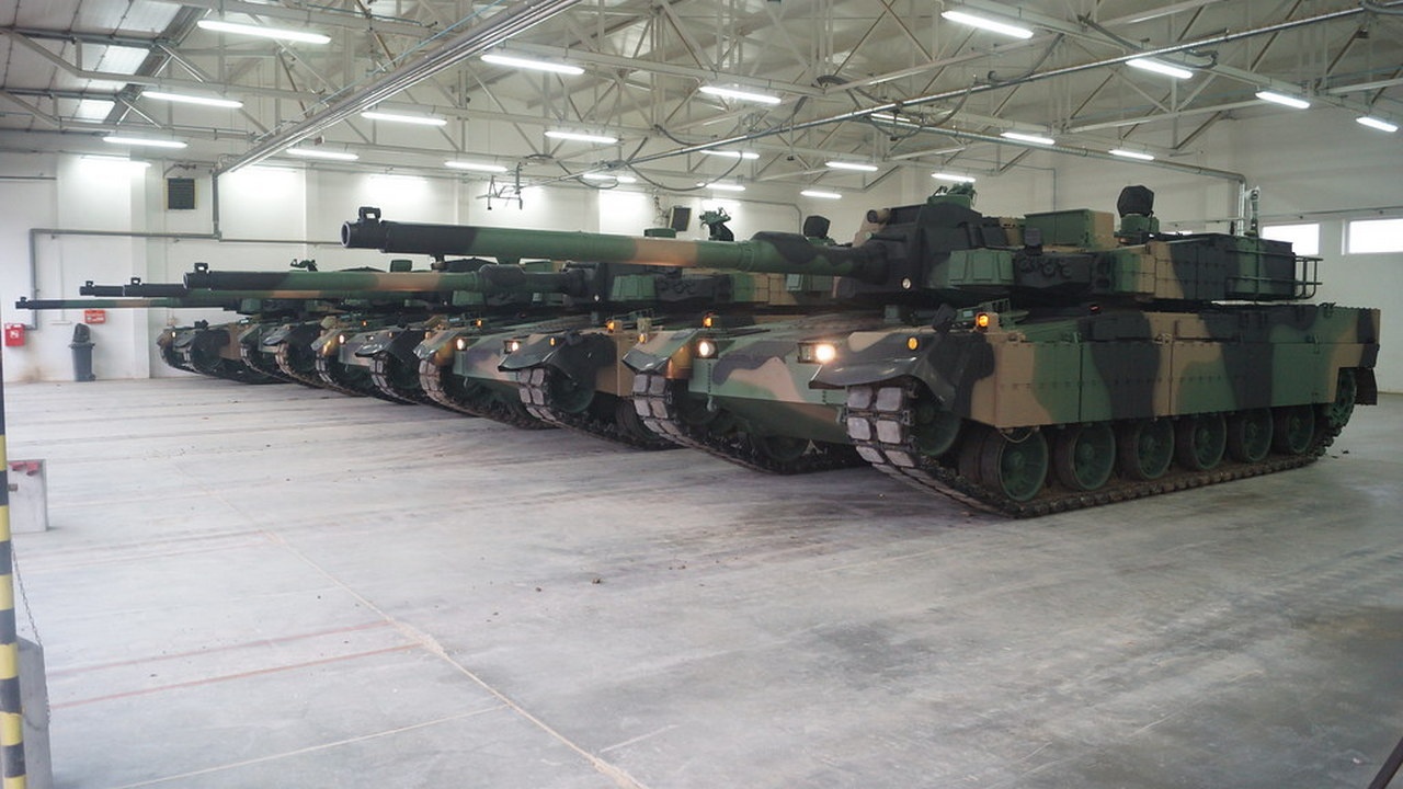 Войско Польское никак не дождётся окончания поставок южнокорейских танков.