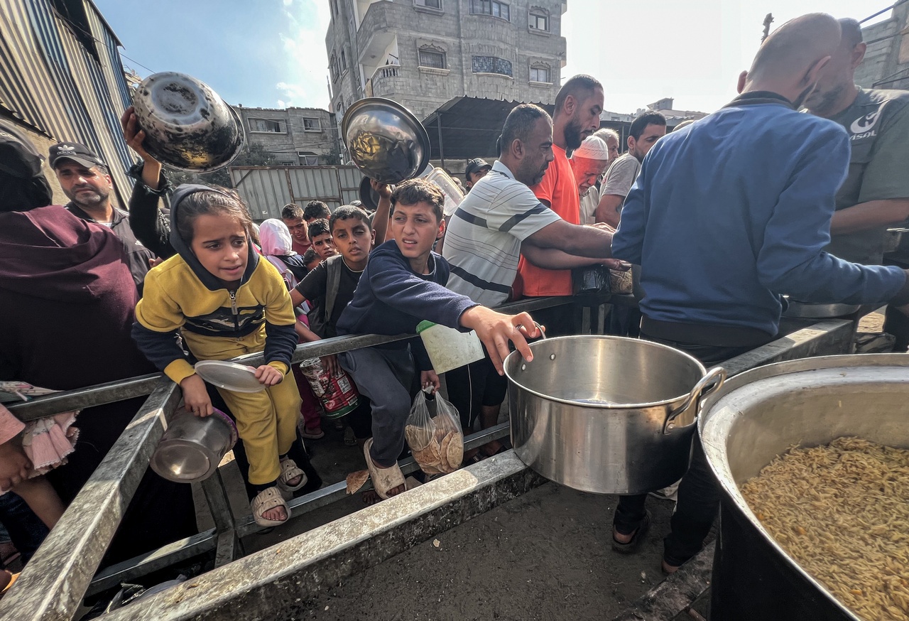 Пока политики спорят, мучения простых палестинцев продолжаются.