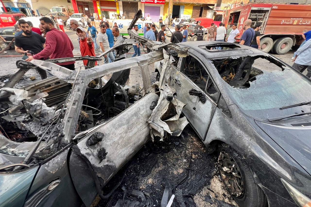 В результате израильского удара беспилотником был убит член группировки «Хезболла», ещё семь человек получили ранения.