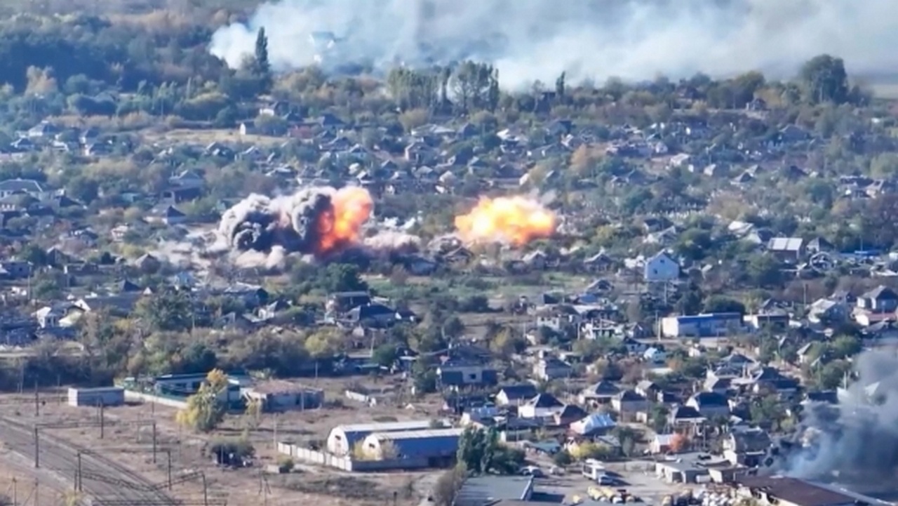 Боевые действия группировки войск «Запад» в Купянске в Харьковской области. 