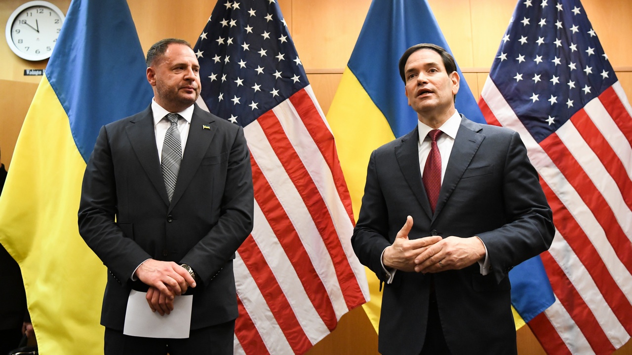 Американские интересы на Украине: новая имперская стратегия Американские интересы на Украине: новая имперская стратегия