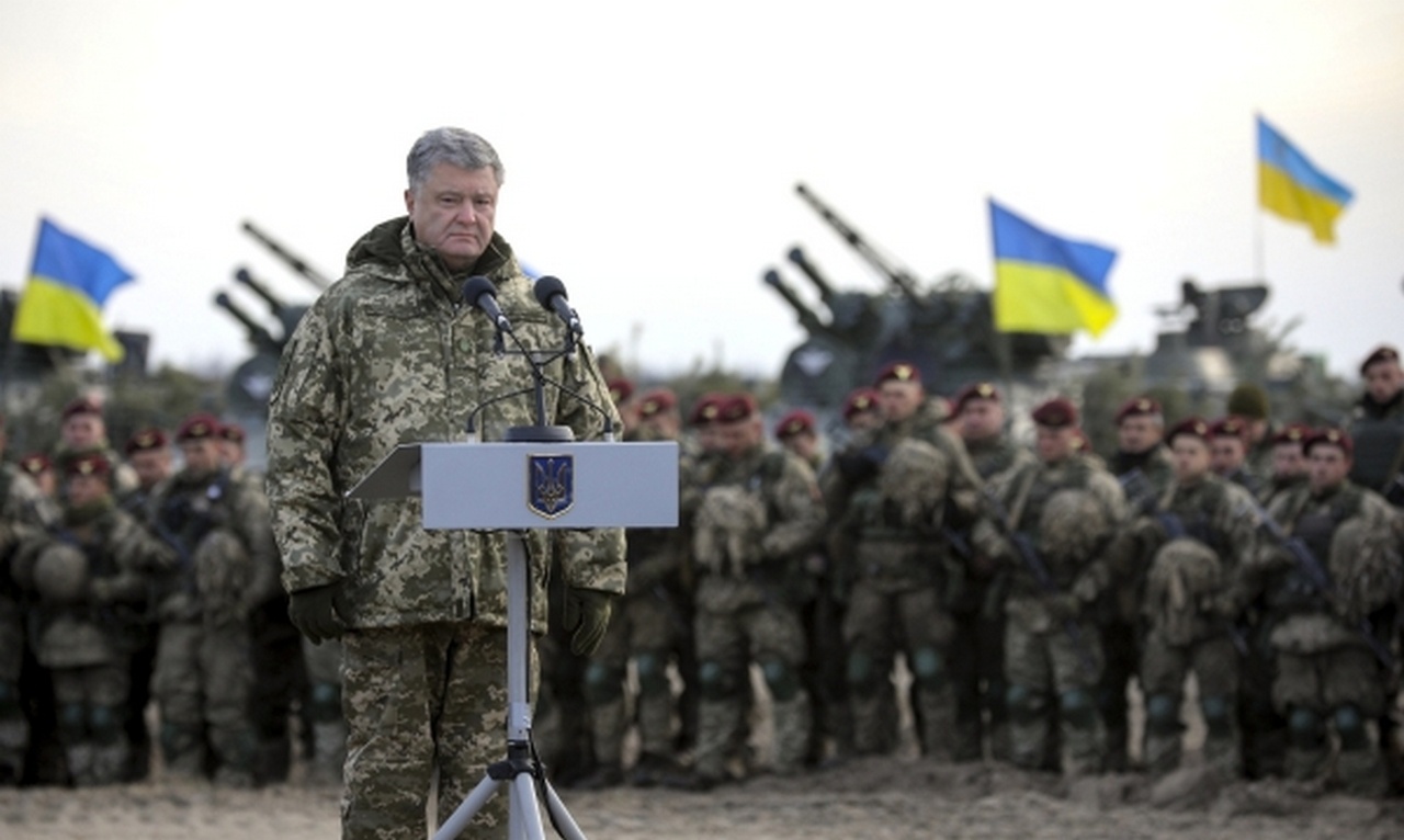 Порошенко сразу смекнул, что без американской военной поддержки ему не удастся справиться с ситуацией в Донбассе.