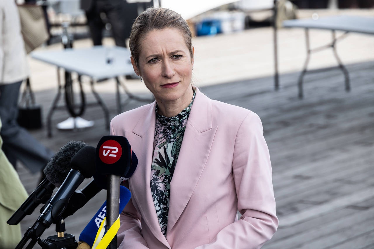 Евродура с возу, Европе легче.